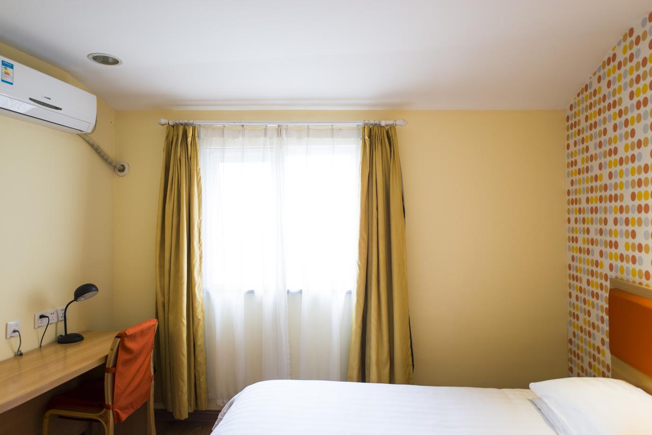 Home Inn Chengdu Kuanzhai Alley New City Square מראה חיצוני תמונה