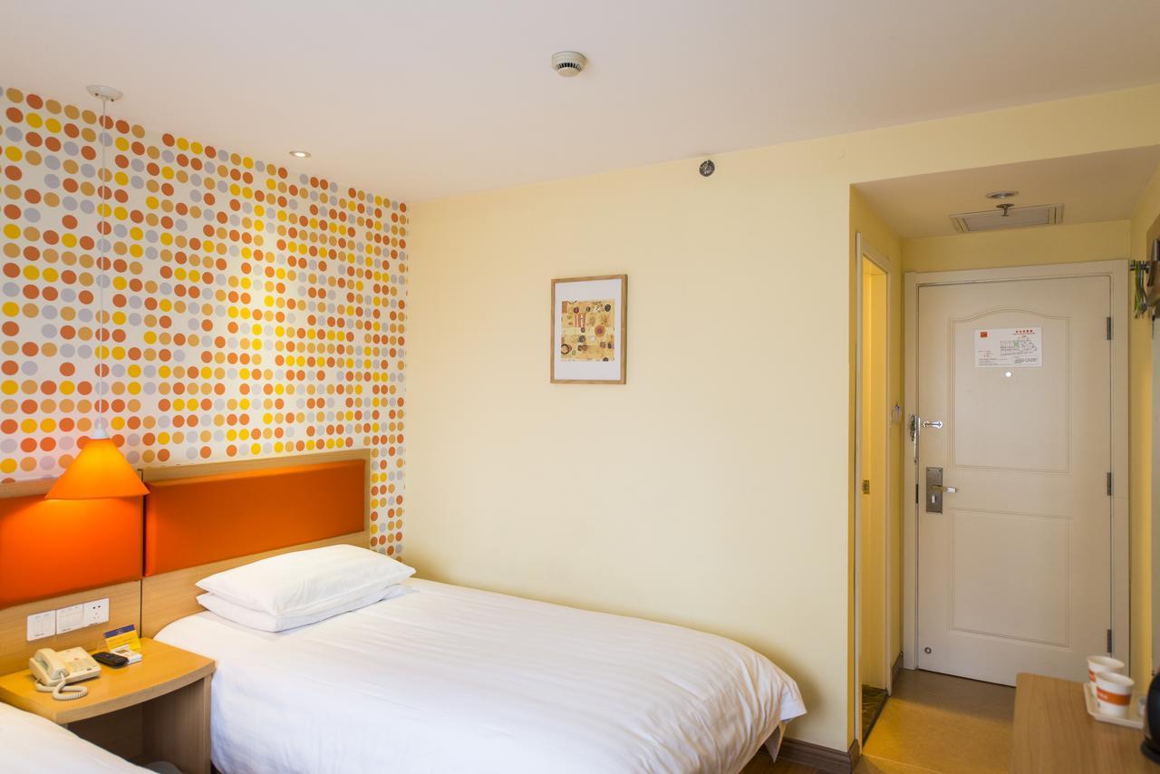 Home Inn Chengdu Kuanzhai Alley New City Square מראה חיצוני תמונה