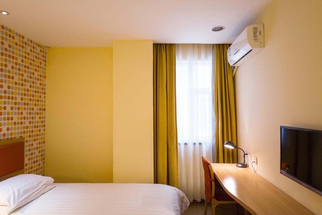 Home Inn Chengdu Kuanzhai Alley New City Square מראה חיצוני תמונה